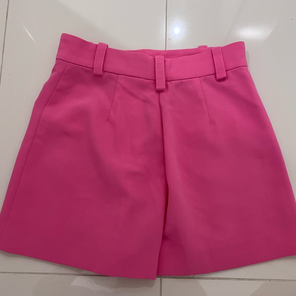 Pink high waisted shorts